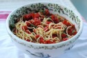 Spaghetti with Raw Tomato Basil Sauce