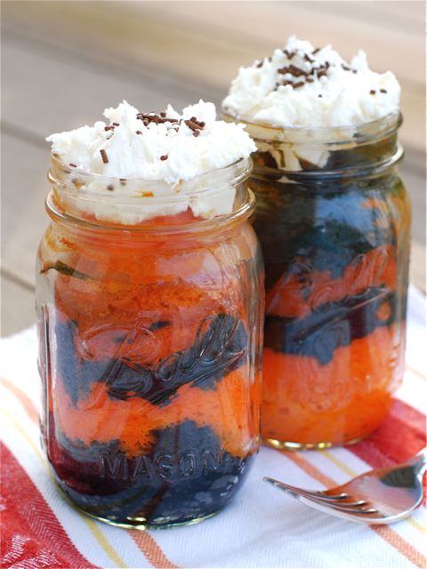 Halloween Cake in a Jar