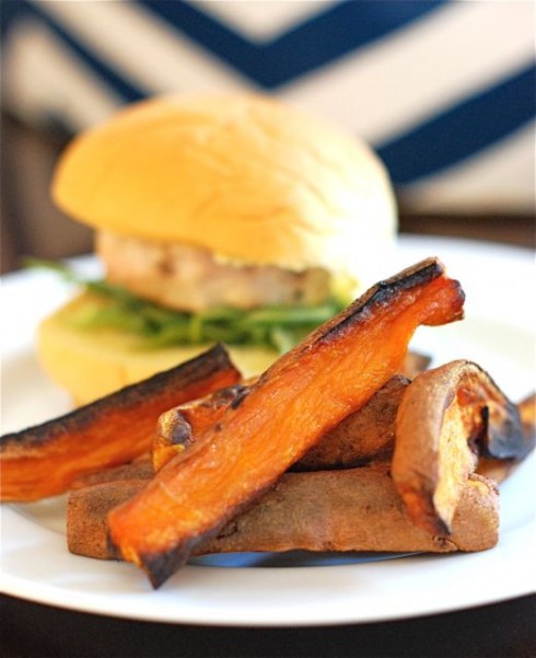 Turkey Burgers & Spiced Baked Sweet Potato Fries via The Naptime Chef