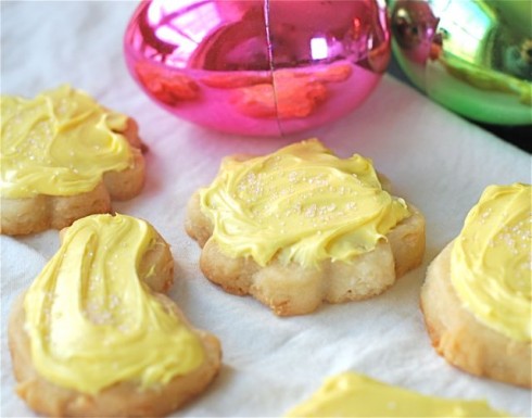 Coconut Shortbread with Lemon Buttercream