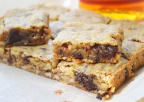 Rolling Spoon Bourbon Blondies