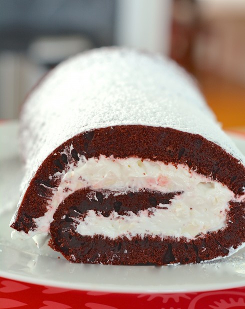 Red Velvet Roll Cake