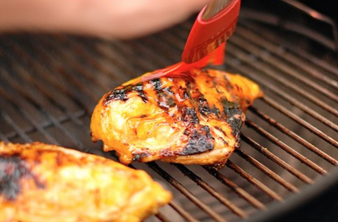 Sweet & Spicy Mango Grilled Chicken | The Naptime Chef