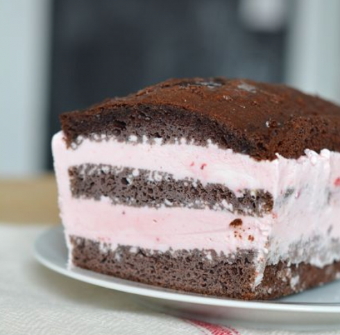 Chocolate Strawberry Ice Cream Cake